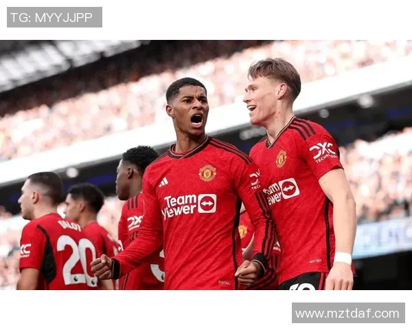 曼联与利兹联激战正酣直播盛况尽在眼前 曼联与利兹联激战正酣直播盛况尽在眼前